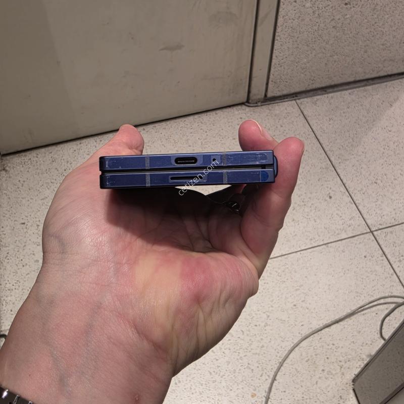 폴드6 512블루