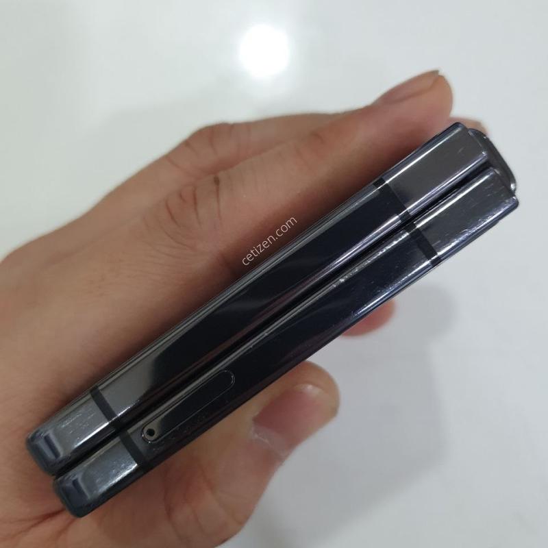 갤럭시 플립5 256G 무잔상 중고폰 공기계
