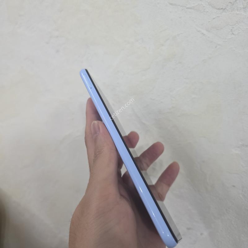 A23 블루색상