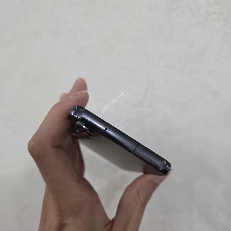 S23 블랙색상 256
