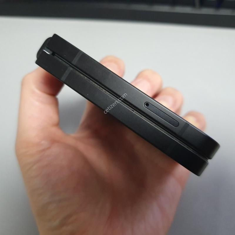 갤럭시 Z플립7 FE / 256GB / 블랙