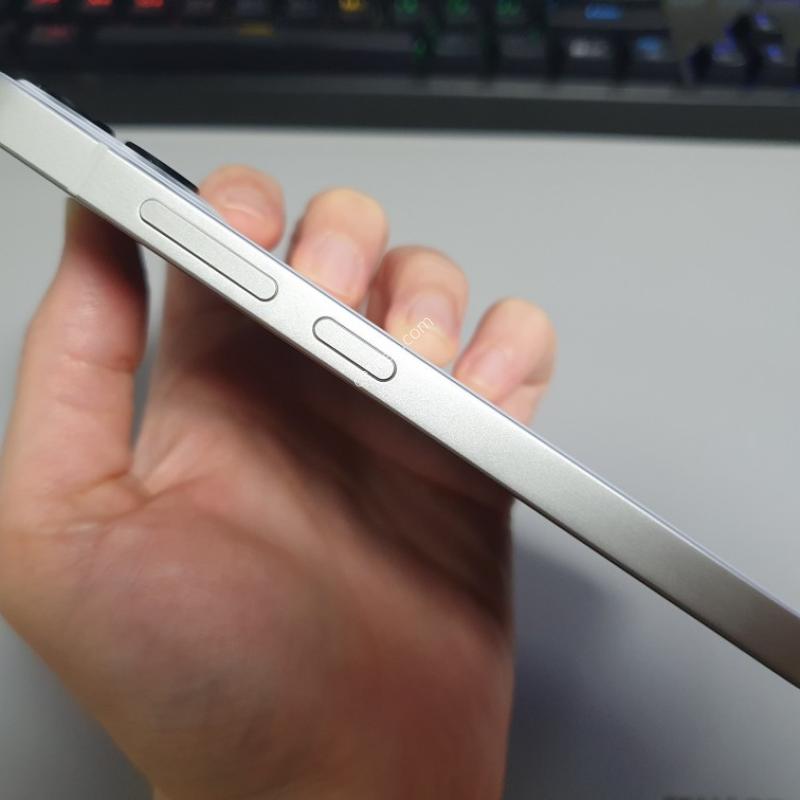 시나모롤 키즈폰 / 128GB / 화이트