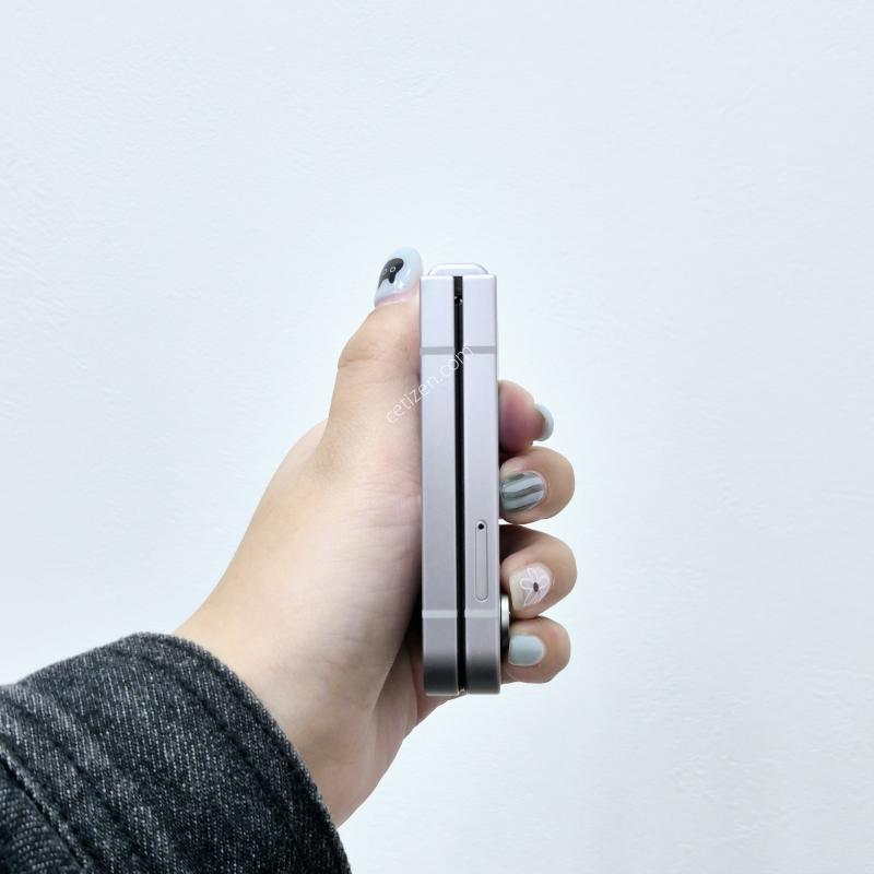 갤럭시Z플립6 실버 256GB