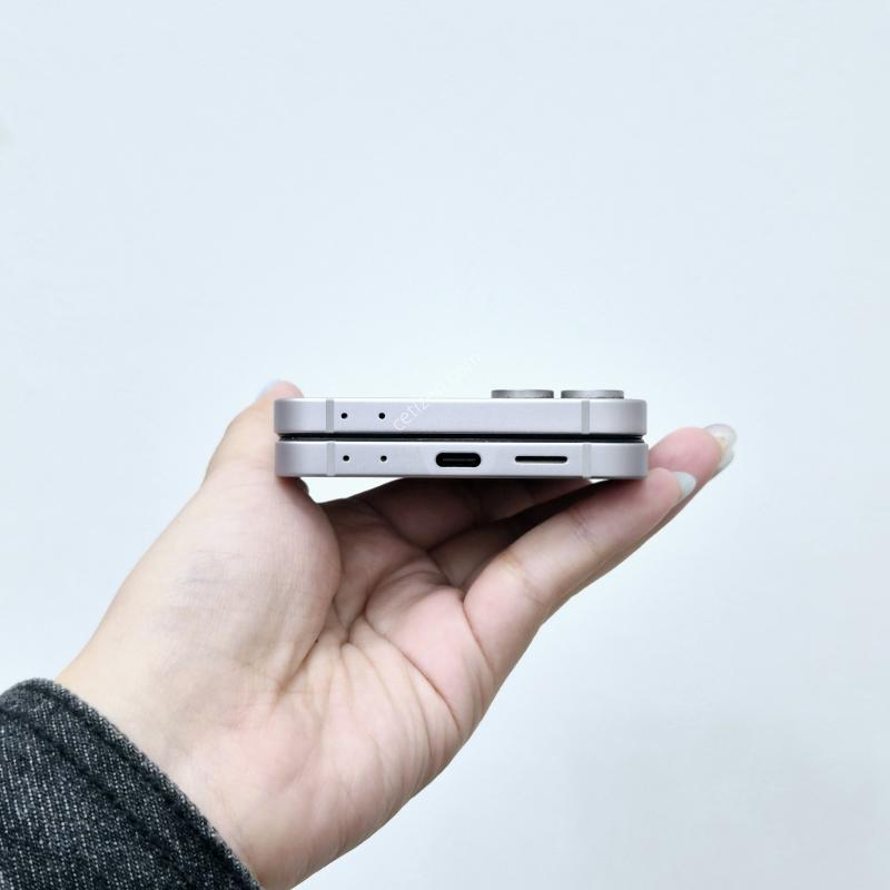 갤럭시Z플립6 실버 256GB