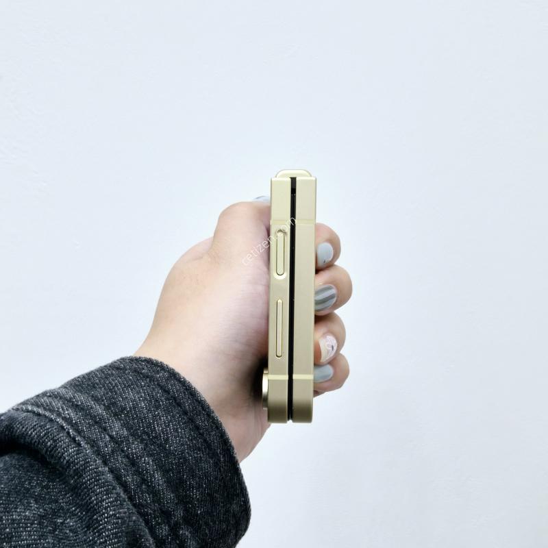 갤럭시Z플립6 256GB 옐로우