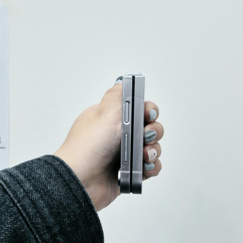 갤럭시Z플립6 실버 512GB
