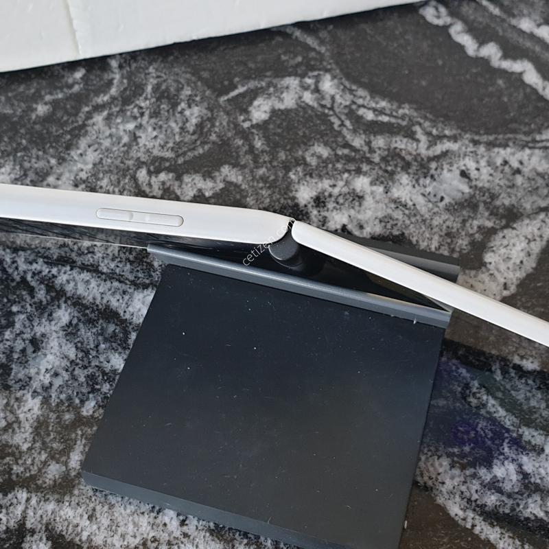 LG 스타일폴더 (M120) 화이트 (7877753)
