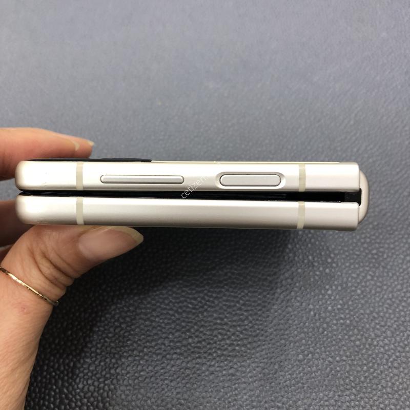 제트플립3 크림,컨디션 최상,잔상 없음