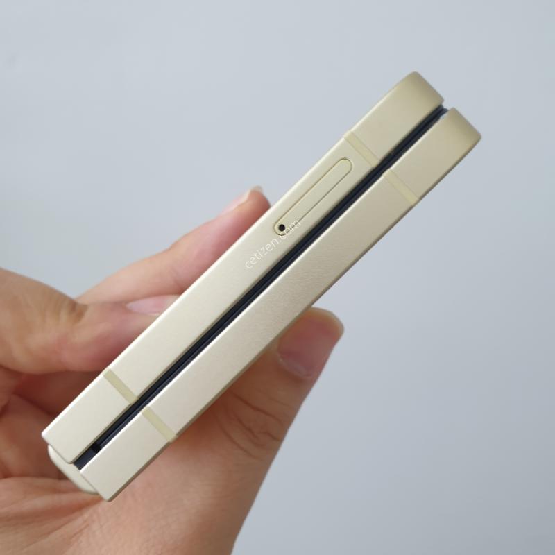 Z플립6 807