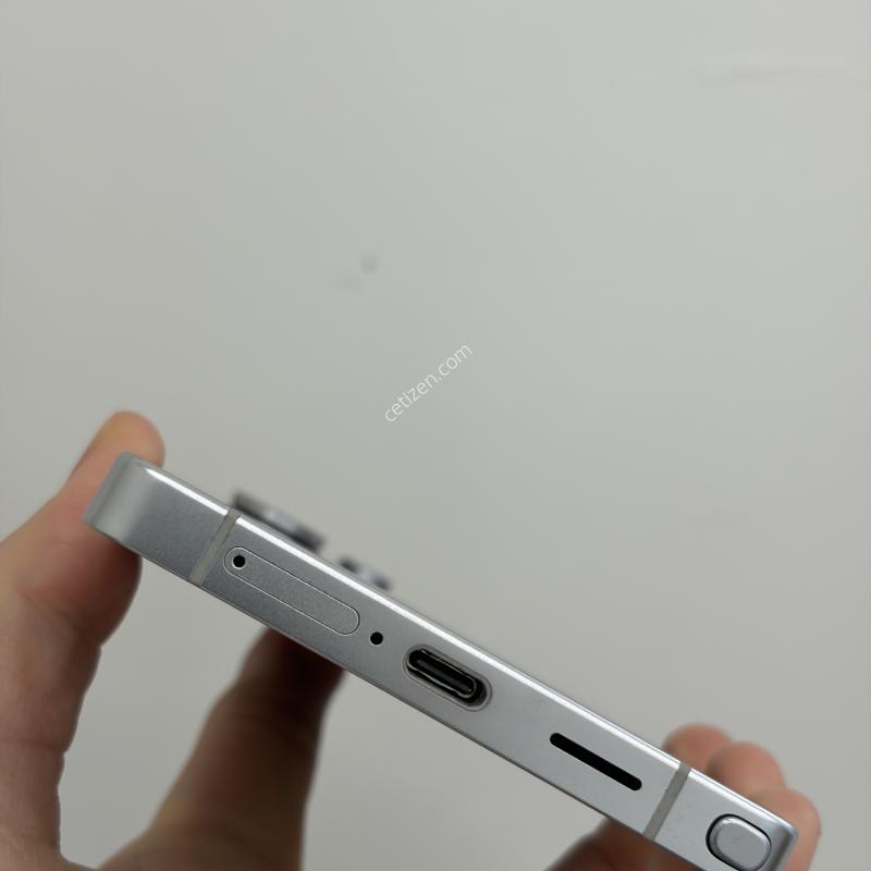 갤럭시 S25울트라 256g A급 실사용 별로없음