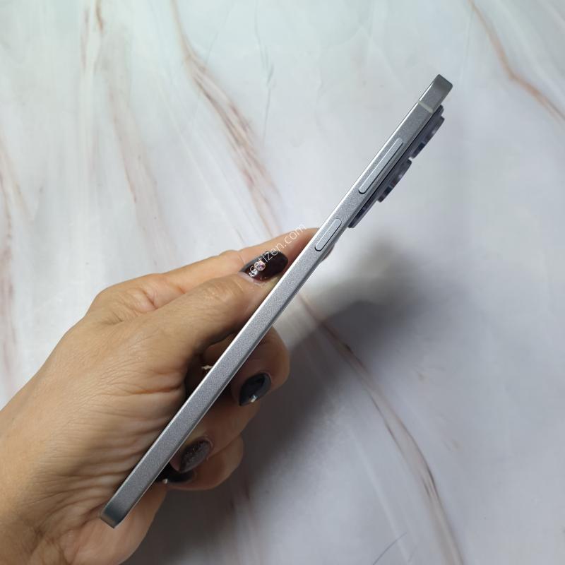 KT 갤럭시 S25엣지 블루 256G A급 저렴히 판매합니다