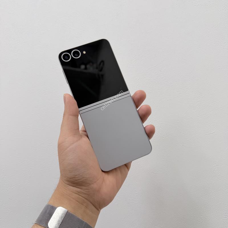 갤럭시Z플립6 실버 256GB