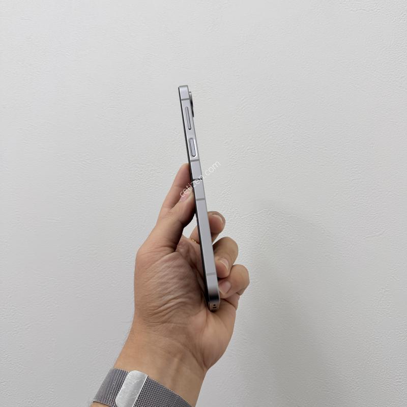 갤럭시Z플립6 실버 256GB