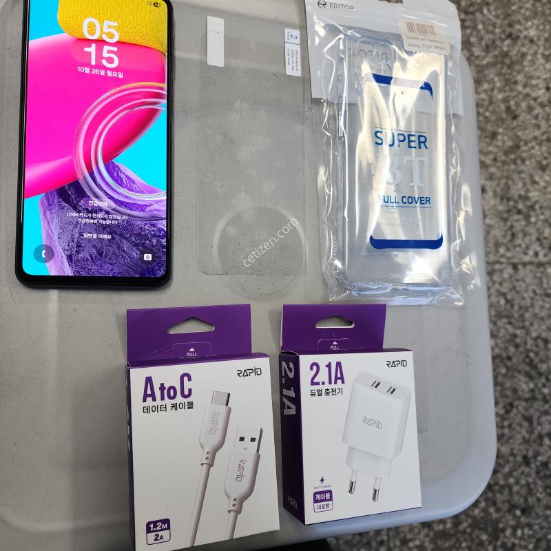 갤럭시퀀텀3 128기가 램8기가 카메라1억화소 깨끗한 공기계^^(잔상.번인없이 깔끔함^^)