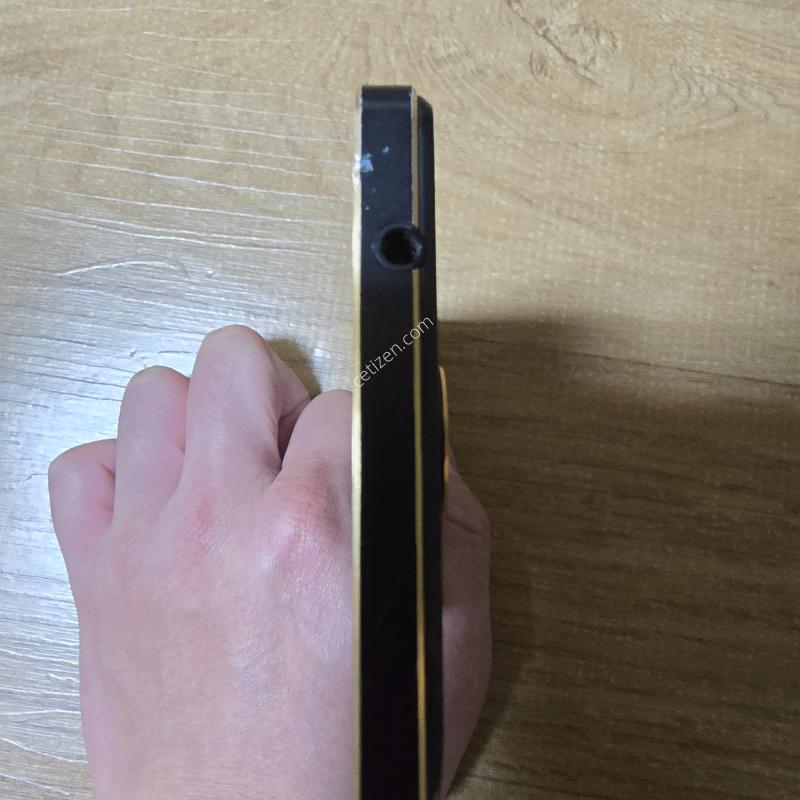 희귀폰)베가 아이언2 급처합니다.
