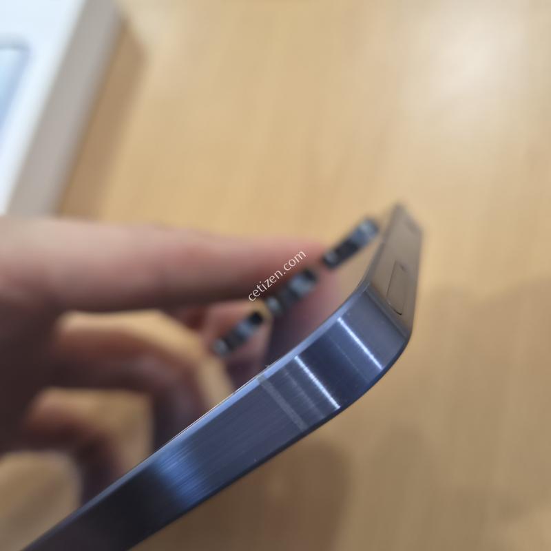 갤럭시퀀텀5 네이비 S급