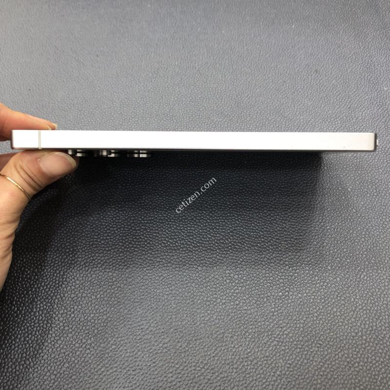 갤럭시S25울트라 실버 512G,액정 S급,뒷판 무기스,잔상 없음,무상보증남음