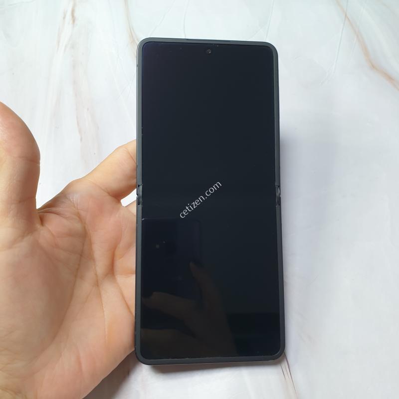 LG 갤럭시 Z플립7 5G 블랙 512G S급 판매합니다