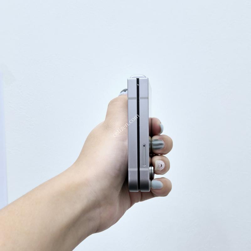 갤럭시Z플립6 실버 256GB