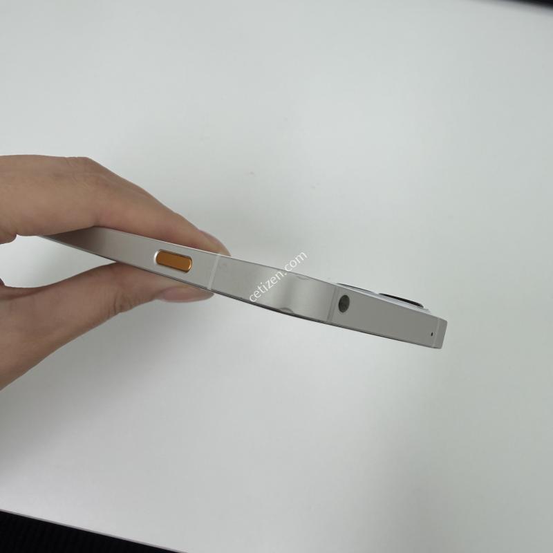 시나모롤 키즈폰 화이트 128GB