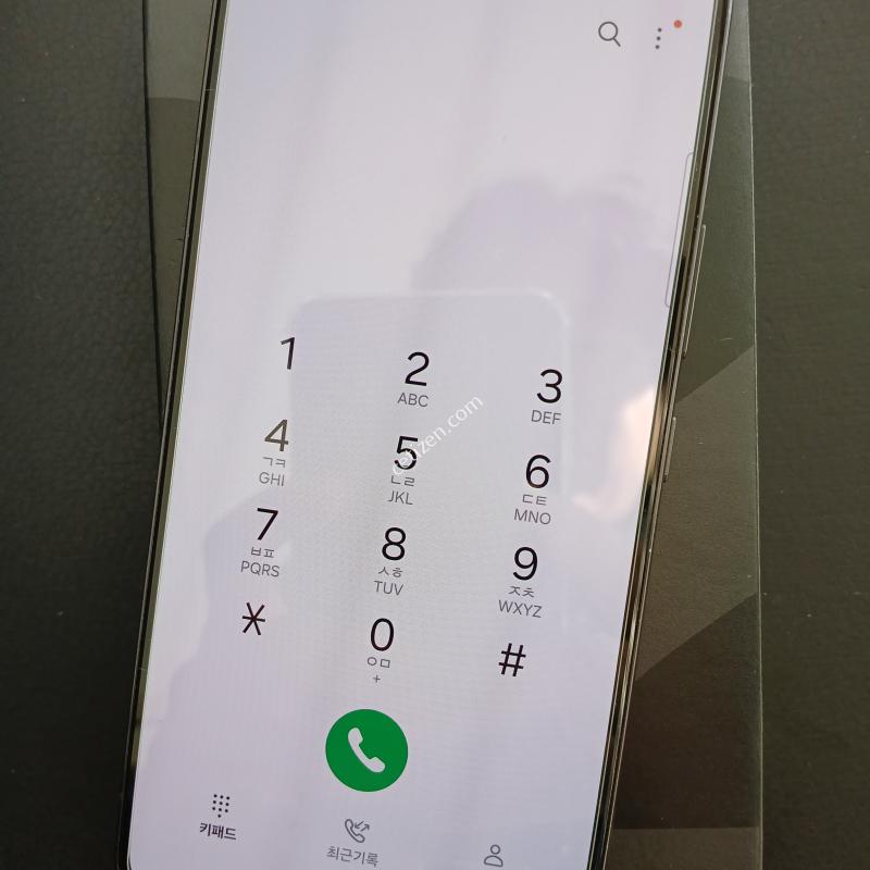 갤럭시S22 256기가 블랙 팝니다