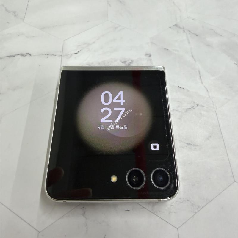 갤럭시플립5 크림 A급 256GB