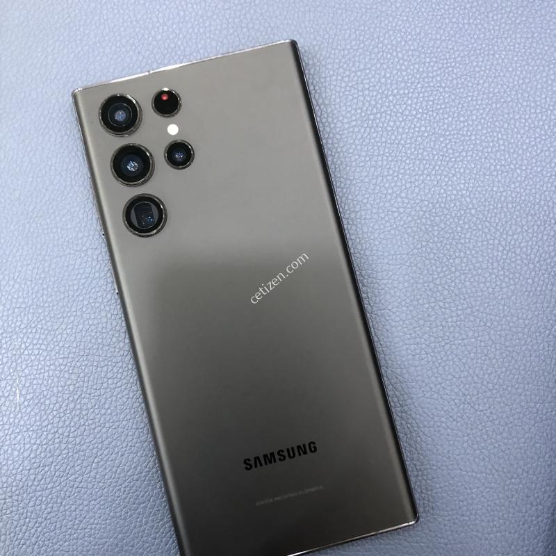 블랙/외관 컨디션 최상/액정 뒷판 S급