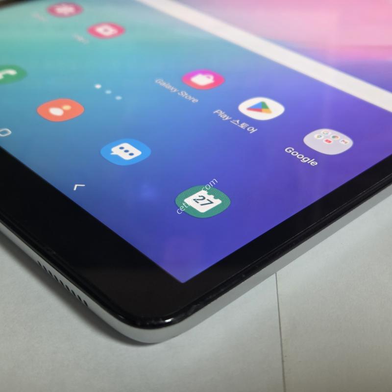 갤럭시탭A 10.1 (T515N) 32G 실버 B급 팝니다.