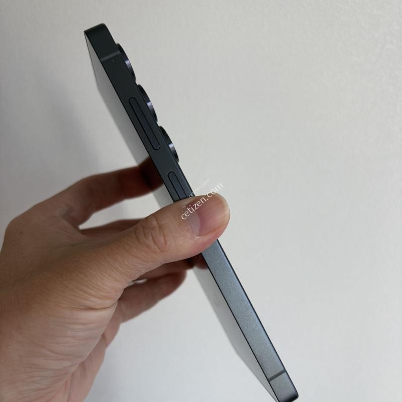 갤럭시S25울트라 1Tb 1테라 새제품급(제트블랙)