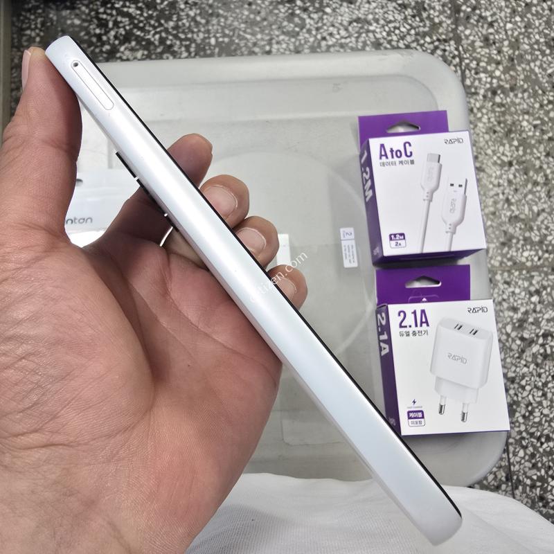 KT 점프3 (M446) 128G 화이트 공기계 팝니다
