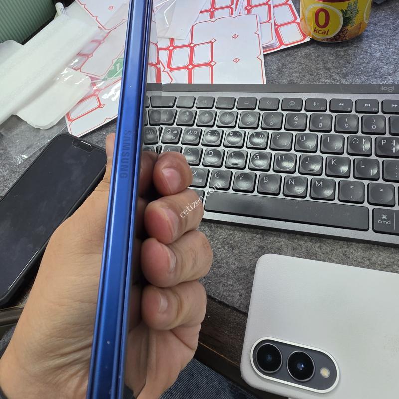 (9001)폴드7 512