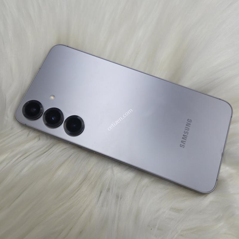 S25+ 559
