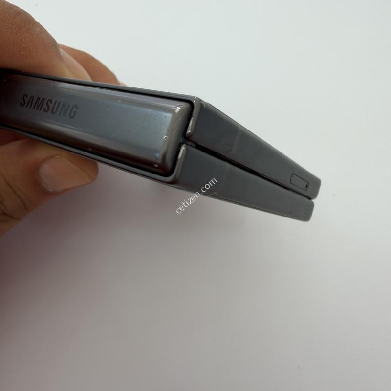 갤럭시플립5그린 512GB 자급제 판매합니다.