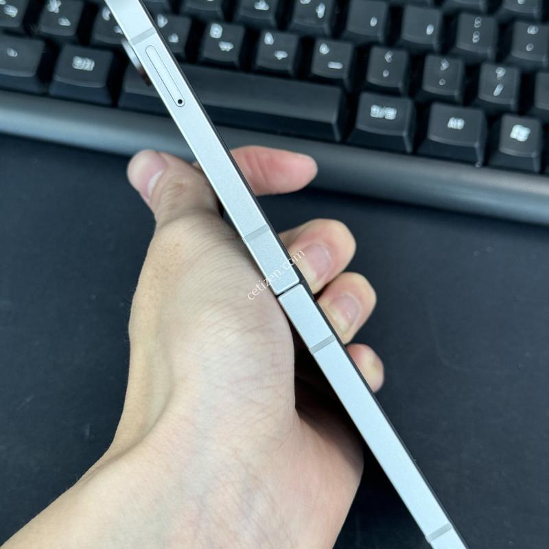 갤럭시 z플립6