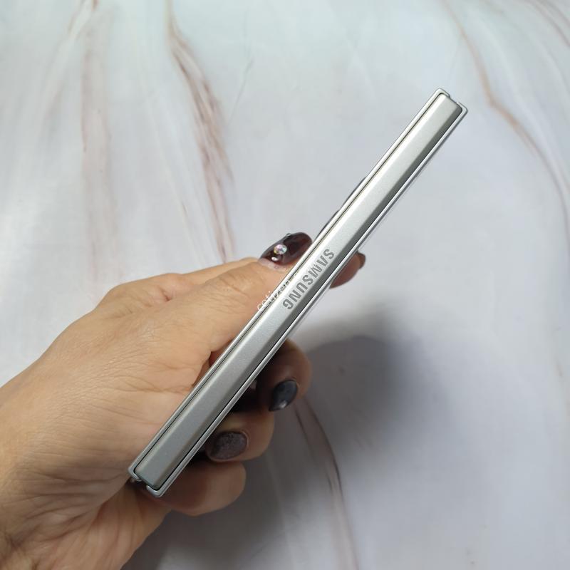 LG 갤럭시 Z폴드8 (F971) 화이트 256G S급 판매합니다