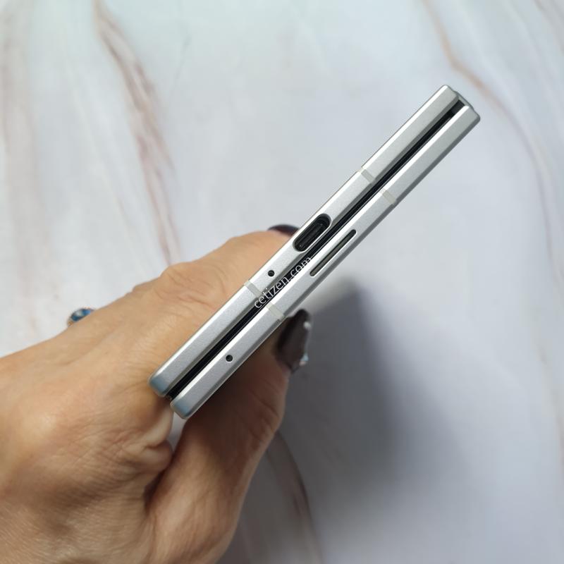 LG 갤럭시 Z폴드8 (F971) 화이트 256G S급 판매합니다