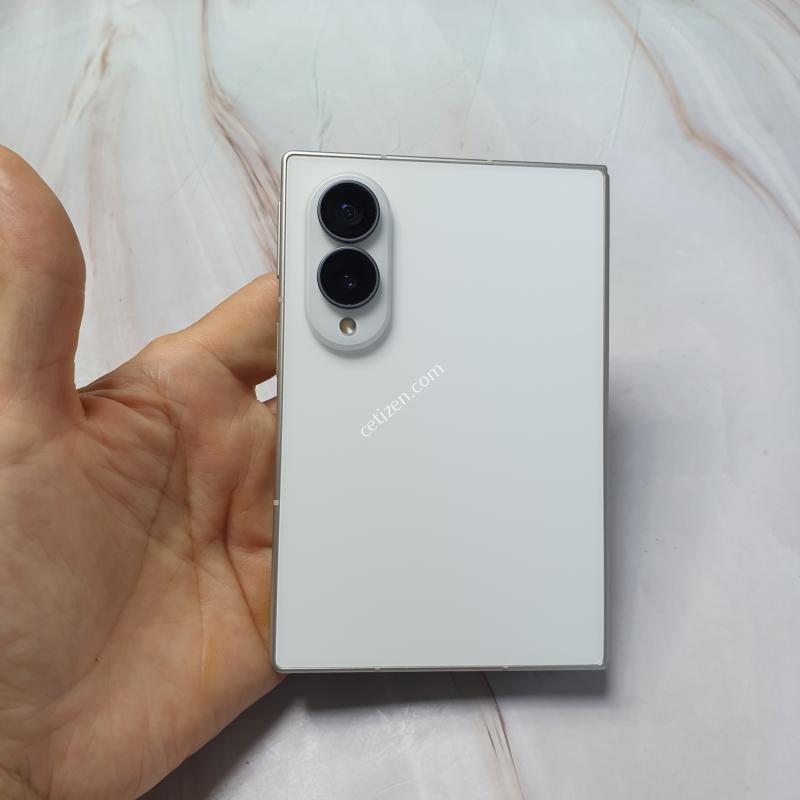LG 갤럭시 Z폴드8 (F971) 화이트 256G S급 판매합니다