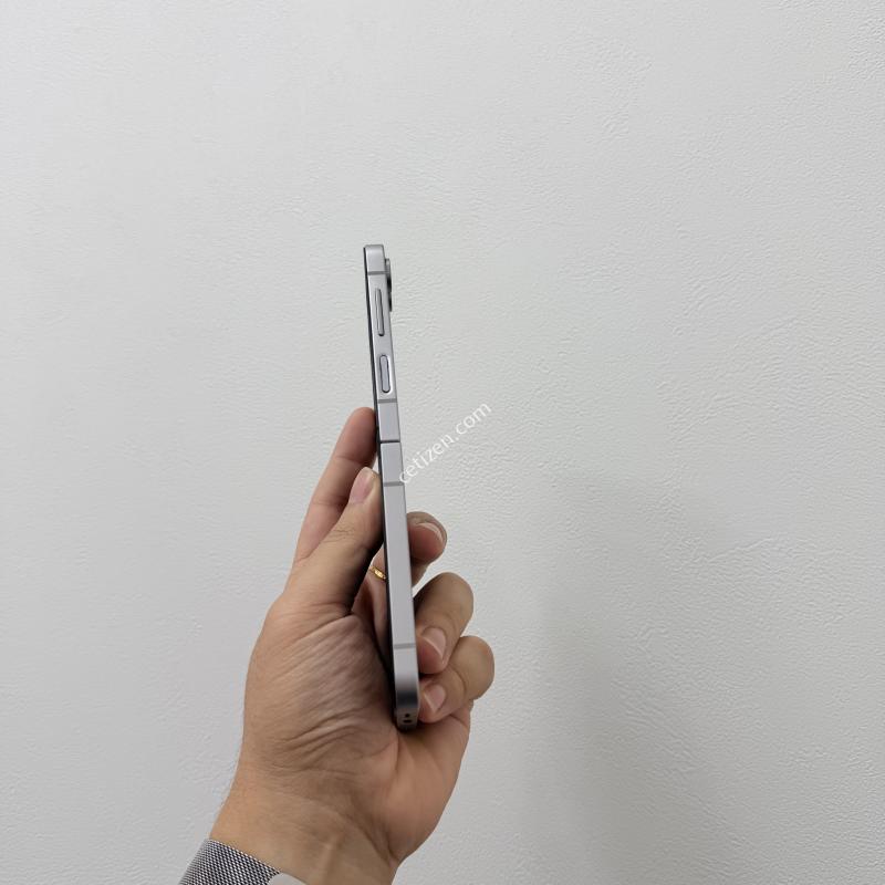 갤럭시Z플립6 실버 256GB