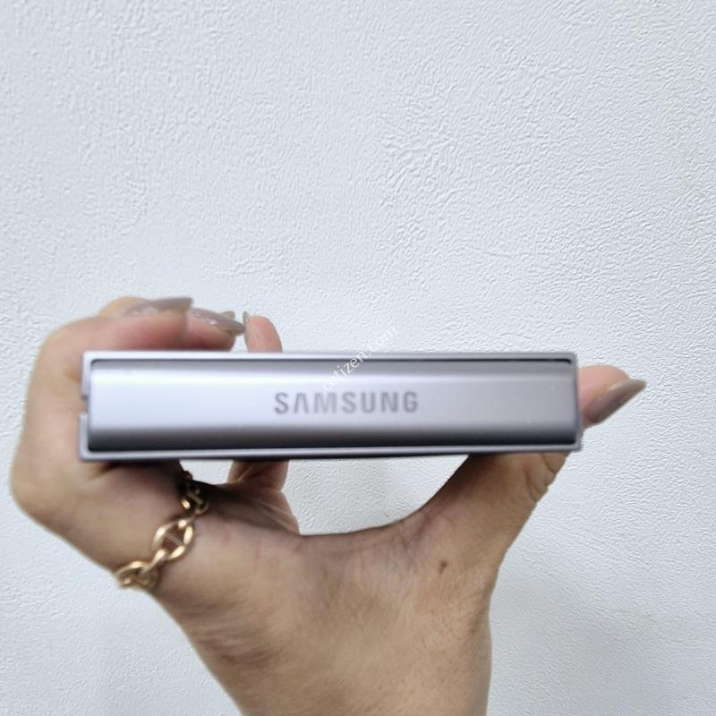 갤럭시Z플립6 실버 256GB