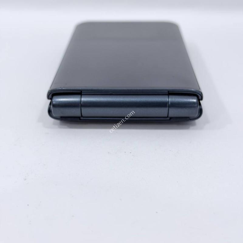 스타일폴더2 블랙 32GB Y2513