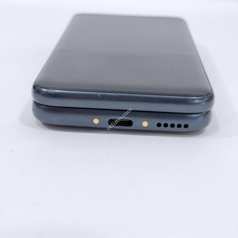 스타일폴더2 블랙 32GB Y2513