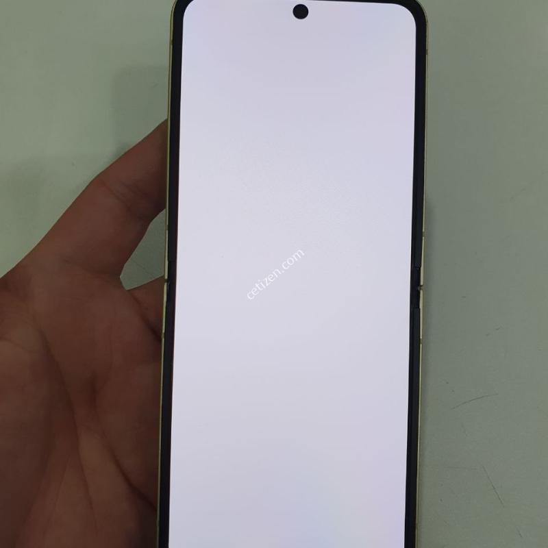 갤럭시 플립6 256G 무잔상 상태굿 중고폰 공기계