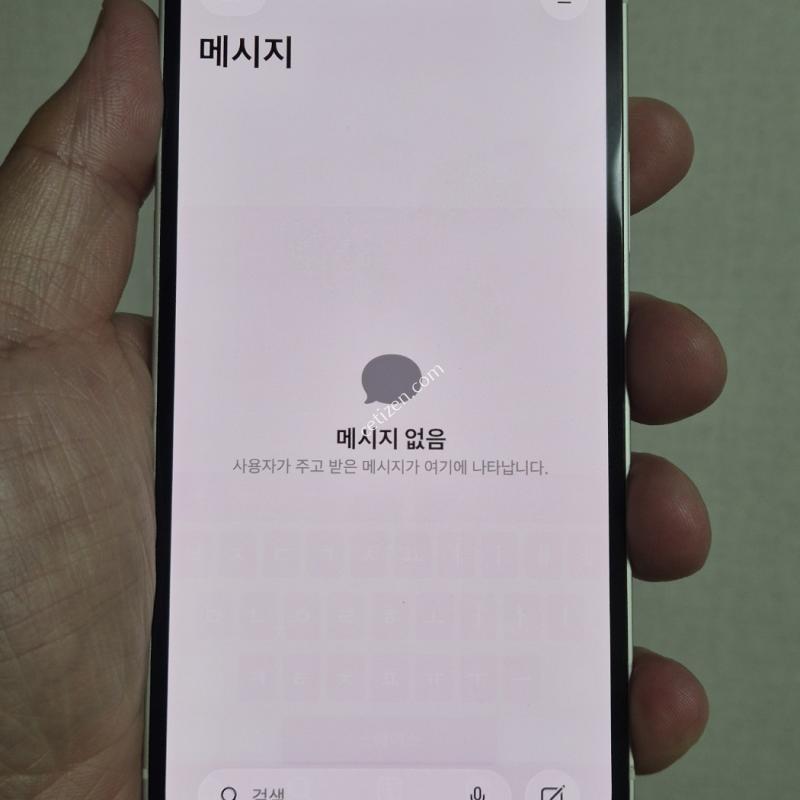아이폰12 잔상있어서 저렴하게 판매합니다.