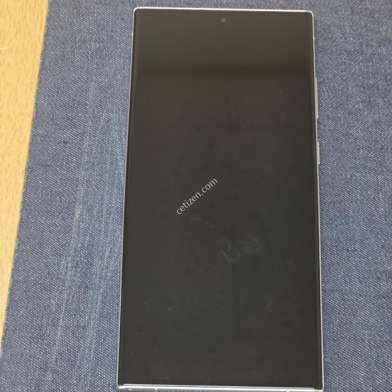 [개인] 갤럭시 S23 울트라 512GB SKT 확정기변 A급 팝니다.
