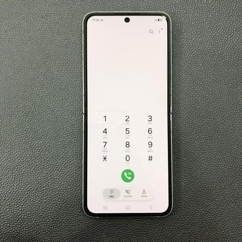 제트플립6 실버 512G,외관 컨디션 좋아요,잔상 없음