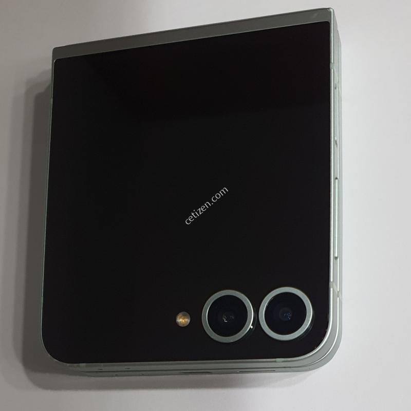 갤럭시Z플립6민트(256G)A급