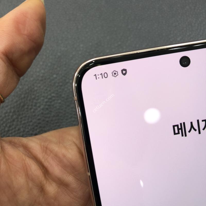 갤럭시S22 핑크,외관 컨디션 최상,액정 S급,뒷판 무기스