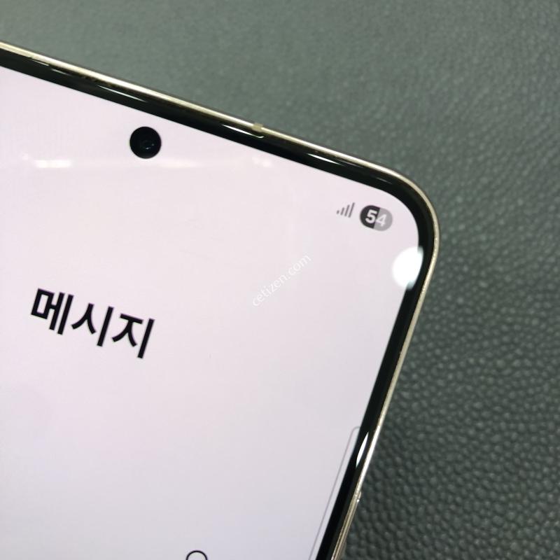 갤럭시S22 핑크,외관 컨디션 최상,액정 S급,뒷판 무기스
