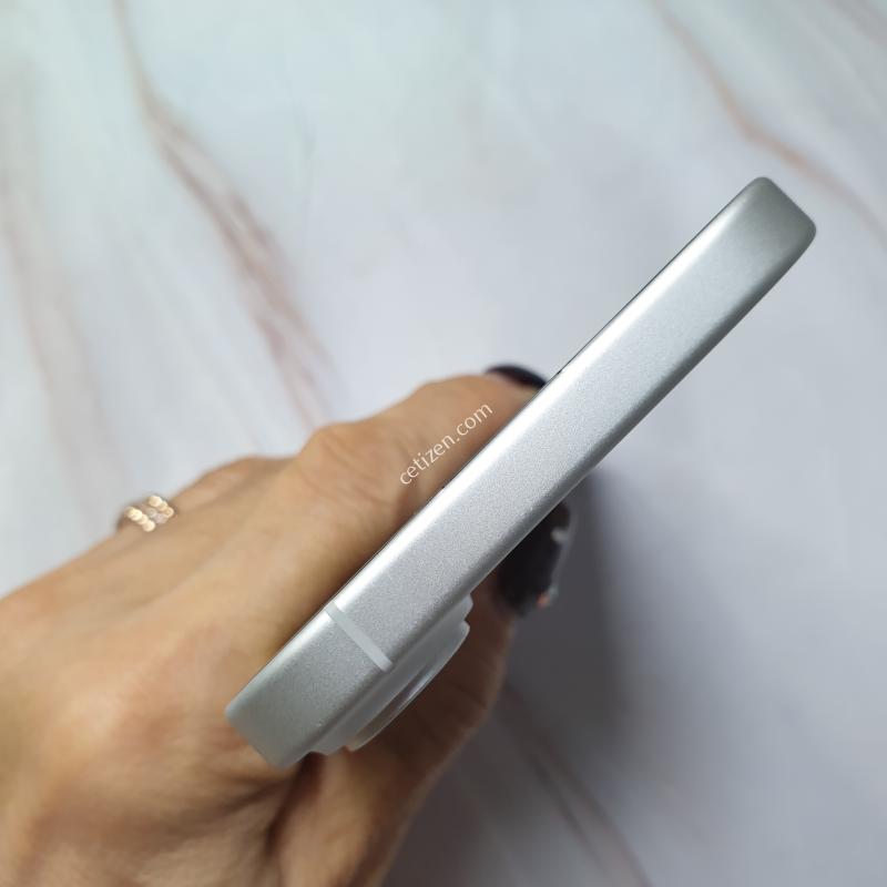 아이폰16 화이트 256G 저렴히 판매합니다