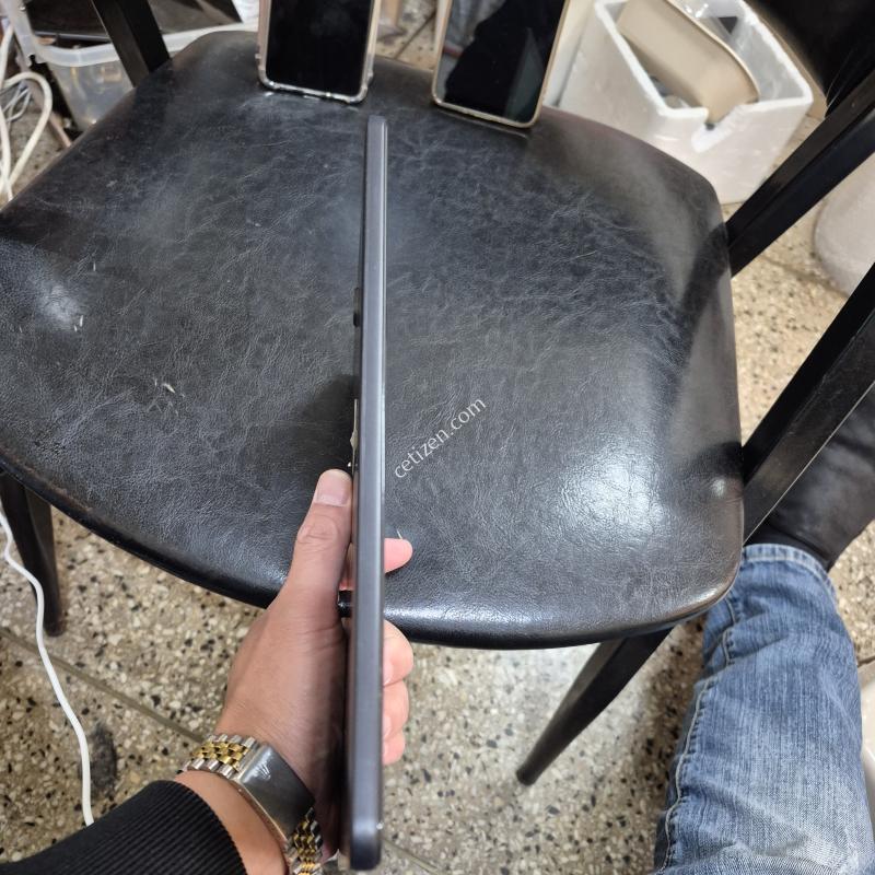 P585No